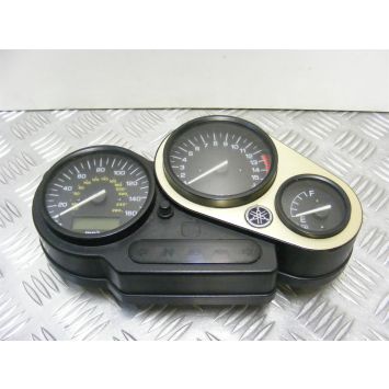 Yamaha FZS 600 Fazer Clocks Dash Speedo 43k miles 1998-2001 A673