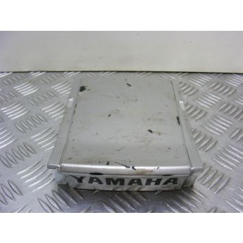 Yamaha FZS 600 Fazer Panel Rear Tail Centre 1998-2001 A673
