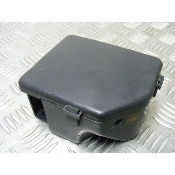 FZS600 Fazer Junction Box Case Genuine Yamaha 1998-2001 867