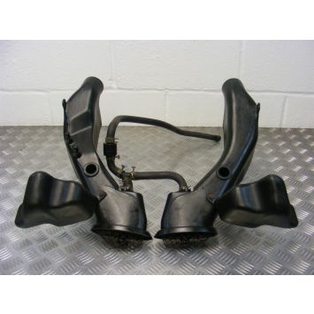 Kawasaki ZZR 1100 Air Intake Ducts with Grills Front 1993 to 2001 ZZR1100 A826