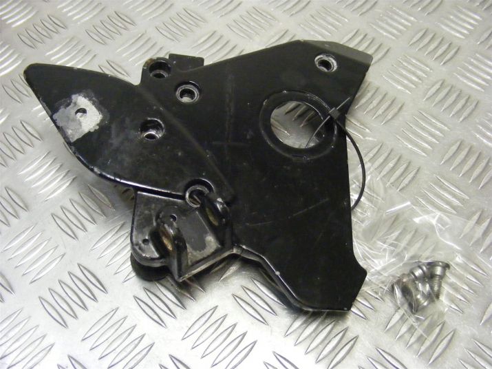 ZR-7S Footrest Hanger Riders Right Front Genuine Kawasaki 1999-2004 A567