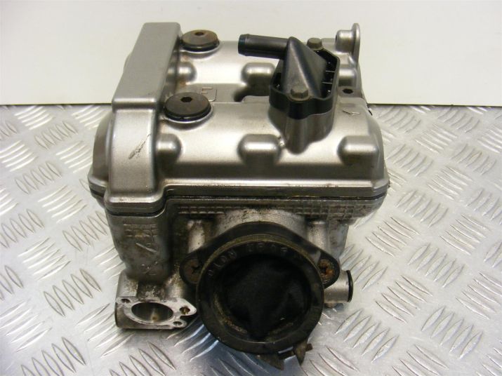 Suzuki DL 650 V-Strom Engine Cylinder Head Front DL650 2004 2005 2006 A780